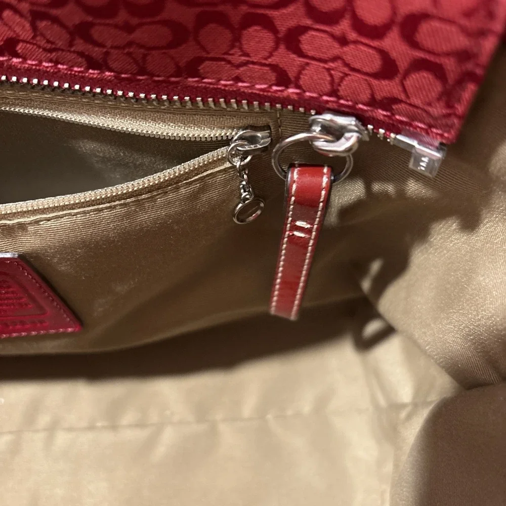 Y2K Coach Signature Gallery Tote Bag F12346 – Red Canvas Logo & matching Wallet - Picture 12 of 16